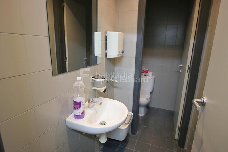 Foto ca2bc3a8-c30b-4519-92d1-d66d8a8cd6cc. Alquiler local comercial en Nucli Urbà Argentona