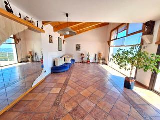 Maison à Nucli Urbà. Casa ibicenca con encanto y vistas en argentona  300m de serenid