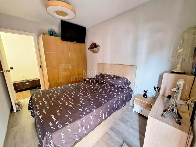 Foto e95528f7-ab78-4ad1-9cd8-ec66da22e4d4. Dúplex piso dúplex con terraza en el barrio de cerdanyola en Mataró
