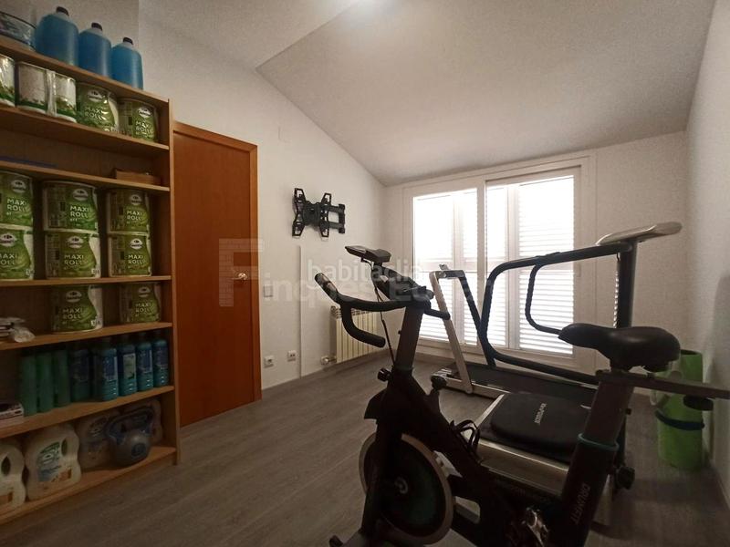 Foto 87c7cb72-226f-47f1-b241-fc828ac8c50a. Zweistöckige wohnung mit heizung parking in Zona Alta Premià de Mar