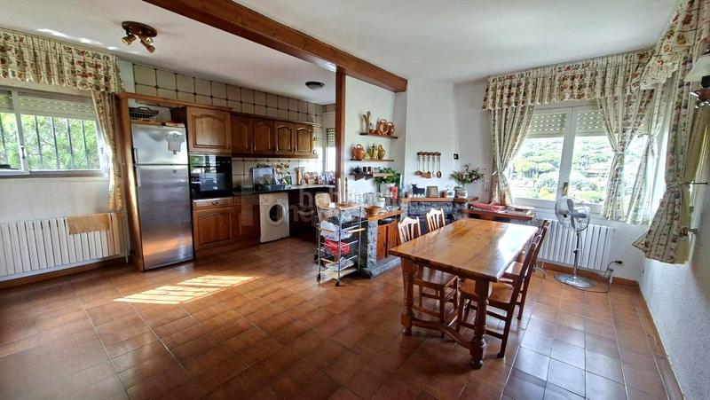 Foto baf20bf9-2009-4658-a2f2-aa522713f403. Haus mit heizung pool in Nucli Urbà Argentona