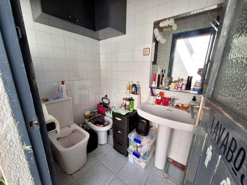 Foto de414a7c-829e-44bc-9fa7-a83380f397c5. Casa  de pueblo con gran potencial en el centro en Argentona