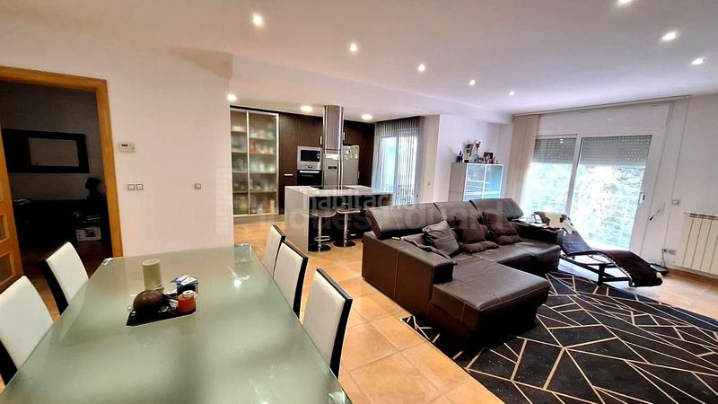 Foto 6efa68a6-cba0-4cb9-b5ec-1c3a4bf9b725. Casa a Urbanitzacions Argentona