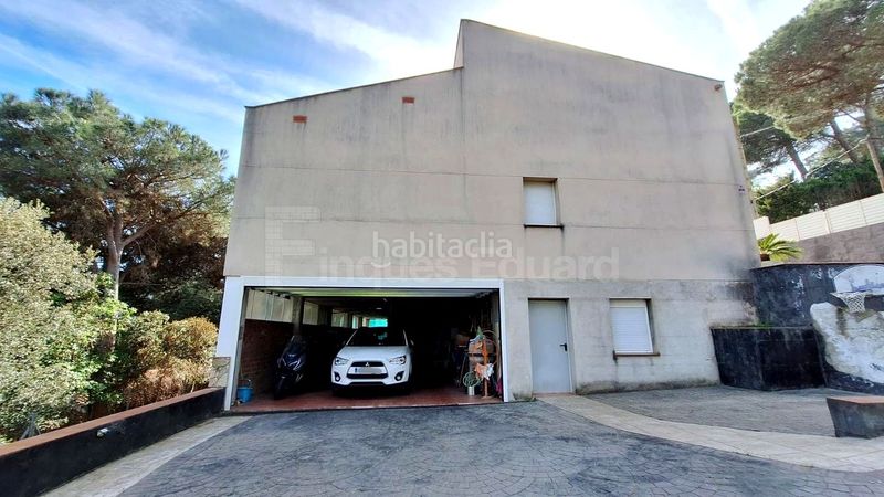 Foto f9598a5d-2f3b-4e8f-9caa-4ad9d8eaefd7. Casa a Urbanitzacions Argentona