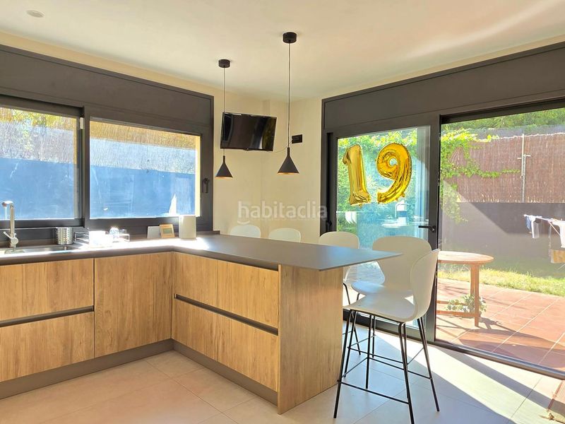 Foto 50d01b76-42e1-4a69-9caa-644c26cf4b61. Casa amb aparcament a Nucli Urbà Argentona