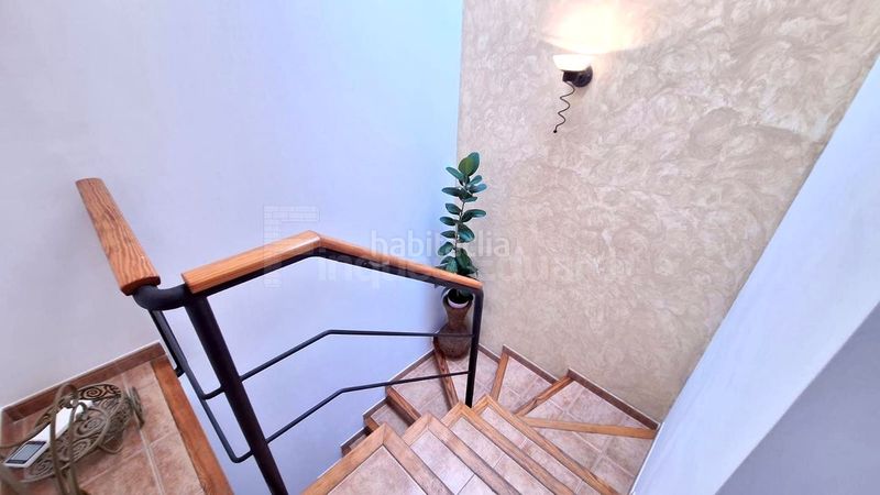 Foto f8ae0805-25a9-4677-832e-9e44487b1496. Casa adossada amb aparcament a Nucli Urbà Argentona