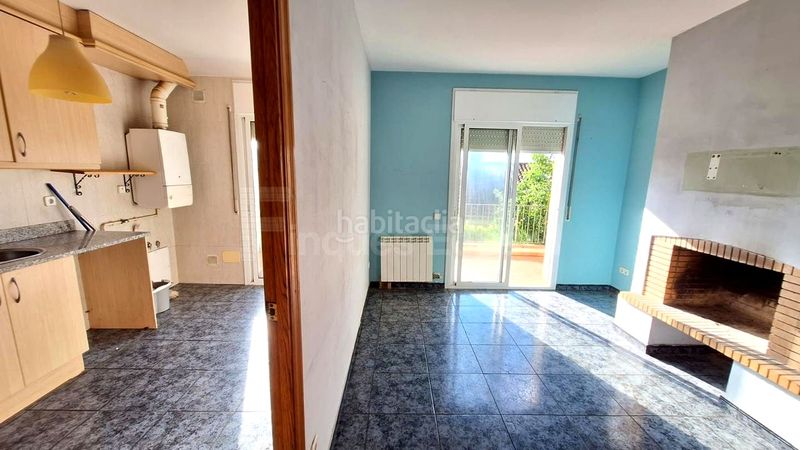 Foto 5bad8a46-54ba-41e0-89fe-7efb15c109bb. Casa adossada a Nucli Urbà Argentona