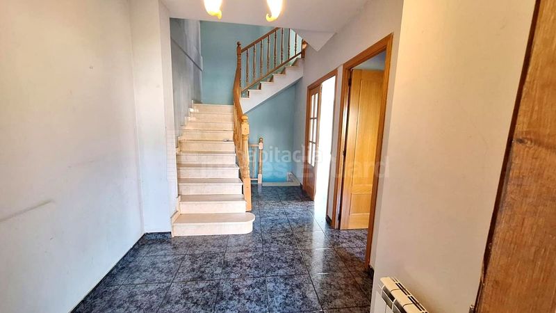 Foto bc1d3cbf-1f4f-48e5-ba49-0aa8edc0564f. Casa adossada a Nucli Urbà Argentona