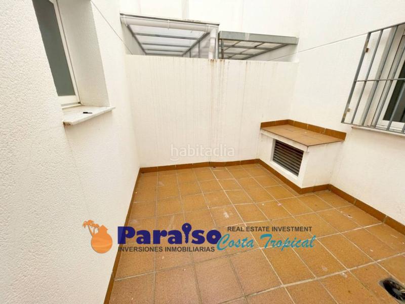 Foto 2b0f1e8a-d621-45d3-a798-d8cbaa67113c. Pis a carretera del suspiro 48 a Almuñecar centro Almuñécar