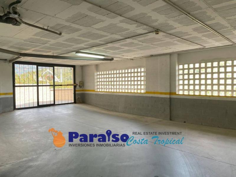 Foto e60fb119-f3c8-4a7d-b55c-2a168ec7d2eb. Pis a carretera del suspiro 48 a Almuñecar centro Almuñécar