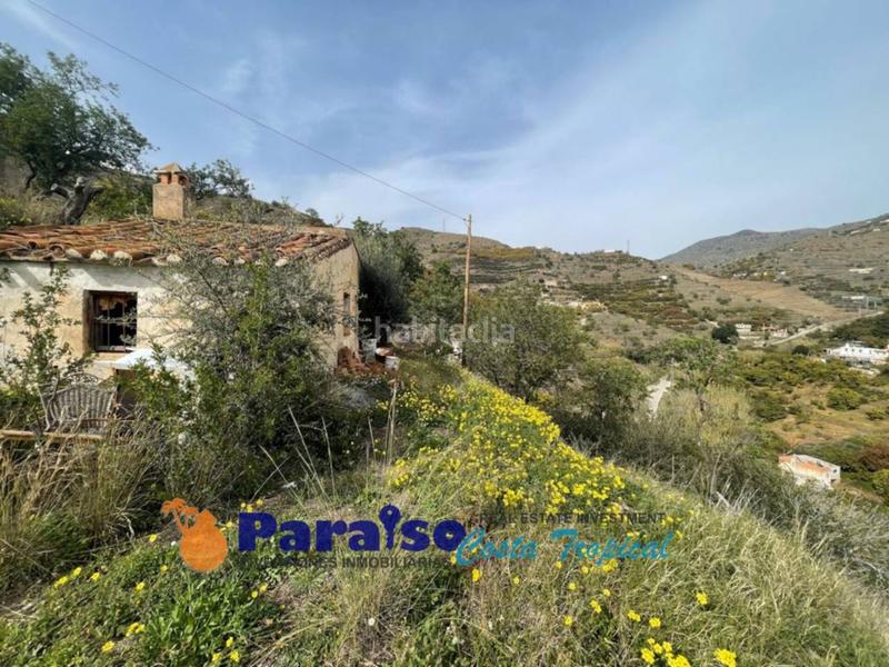 Foto 6d45e6c7-aeff-460f-8508-e1880d0bf24a. Edificio finca con apero en barranco de itrabo en Almuñécar