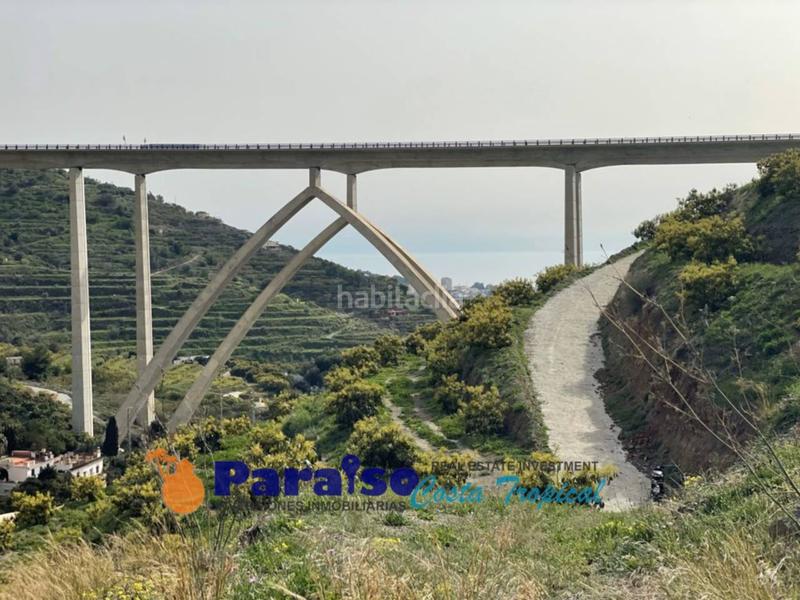 Foto f3d6d983-bc84-45da-b7fa-d9aff218aa7c. Edificio finca con apero en barranco de itrabo en Almuñécar