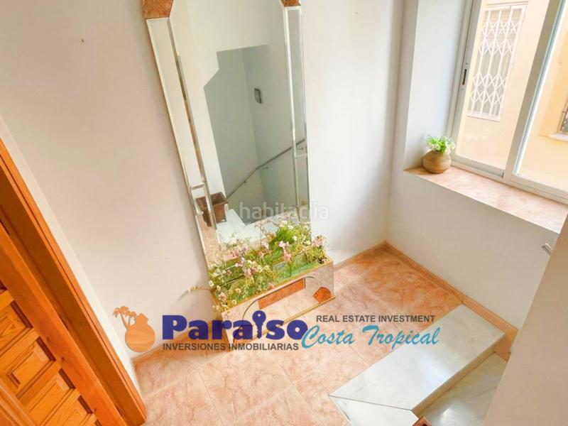 Foto a54e6f3a-26f3-4c25-9ebf-f71f0b8f1c00. Maison dans Almuñecar centro Almuñécar