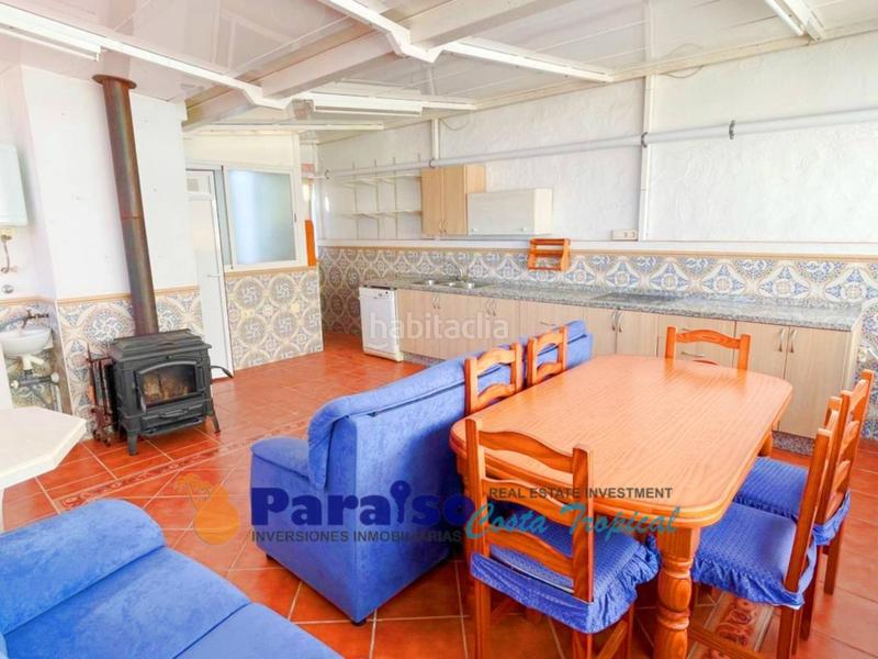 Foto ad4aa802-df4d-4549-be3b-f85839928540. Maison dans Almuñecar centro Almuñécar