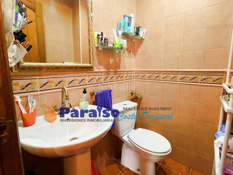 Foto 40337068-b69b-4a52-a7bd-a03d8cb4b00e. Casa aparellada amb calefacció aparcament piscina a Almuñécar