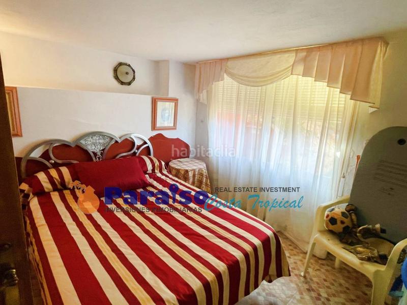 Foto f0c34c18-6257-488e-947f-602e6c239360. Casa aparellada amb calefacció aparcament piscina a Almuñécar