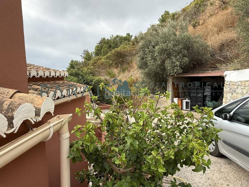 Foto b1adb512-09ce-4356-9423-298a89dfcd80. Masia a rancho río verde 1 a El Rescate - Río Seco Almuñécar