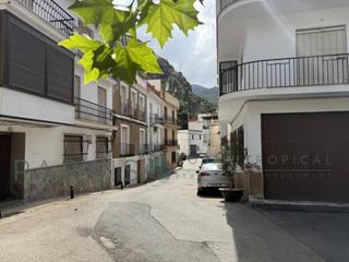 Appartement  Gracia. Amplio piso familiar en jete, listo para personalizar a tu gusto