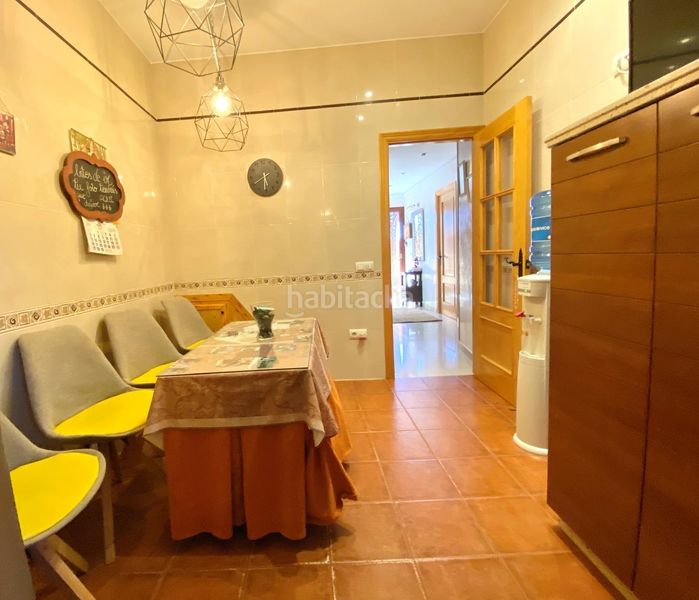 Foto 4561da29-9633-4cf2-87e8-1e59c2f336e8. Xalet amb aparcament a Avenida de Rota Chipiona