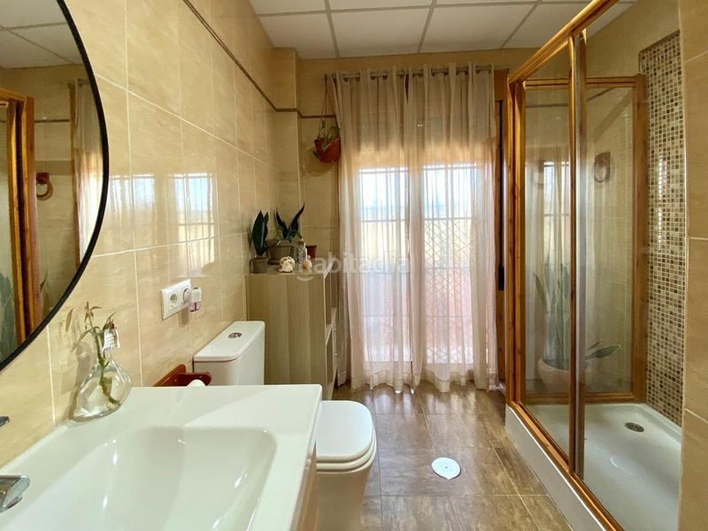 Foto 92ff4668-70e5-4aba-8a75-c141737ba1b7. Xalet amb aparcament a Avenida de Rota Chipiona