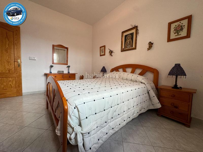 Foto 4b277a38-9224-446a-ba57-cd0e4577ddf4. Planta baja  con amplio patio en Centro Chipiona