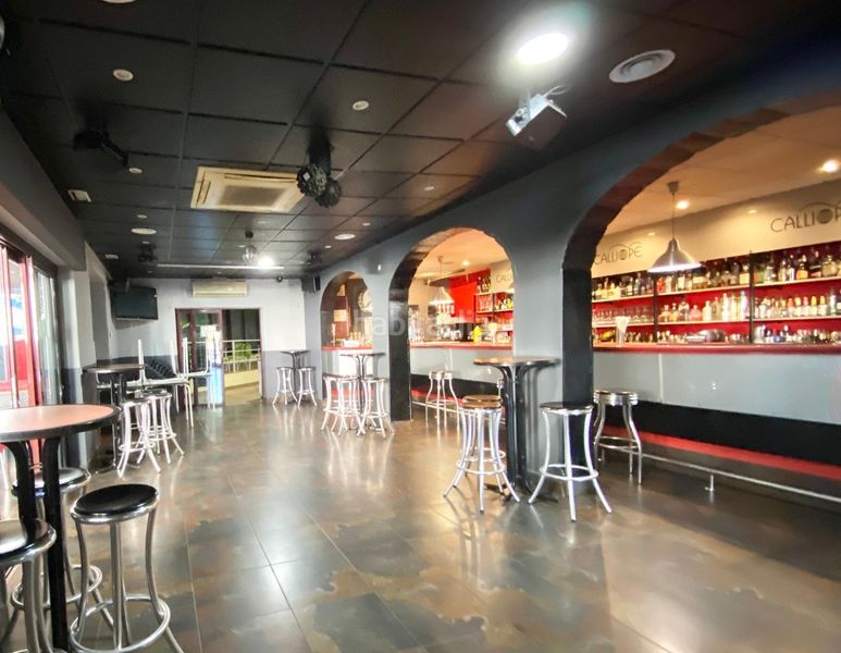 Foto b1acb1f8-5fb0-466c-86b8-0a6619116778. Local comercial a Playa de la Regla Chipiona