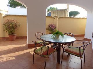 Casa a Las Tres Piedras - Costa Ballena. Estupenda casa de cuatro dormitorios en el pinar de chipiona