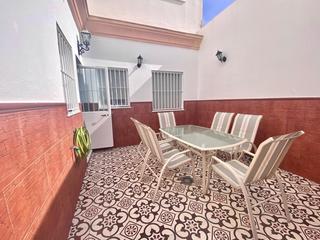 Planta baixa en Playa Cruz del Mar. Vivienda junto al mar.