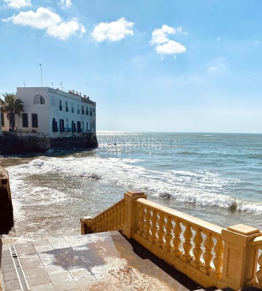 Foto 1b86ddbb-1fbb-42c9-ad88-3a0f398fb670. Planta baja vivienda junto al mar. en Playa Cruz del Mar Chipiona