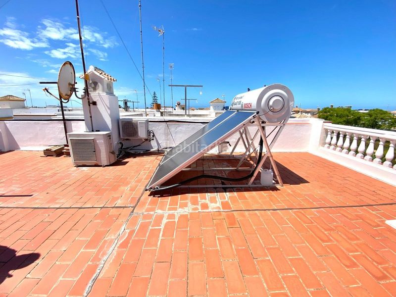 Foto e7c8a367-71b6-4eef-8b99-5fd1b430bab5. Casa adossada amb aparcament piscina a La Laguna Chipiona