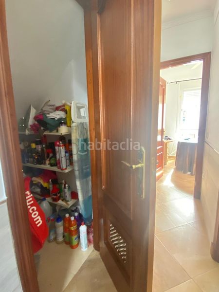Foto f888dd59-9eb3-4d8f-bb64-e79810688a18. Casa adossada amb aparcament piscina a La Laguna Chipiona