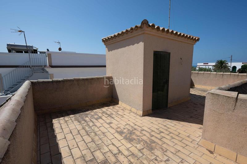 Foto c921f7b2-c21c-499d-a43d-f3937da145a8. Chalet  independiente en primera línea de playa en Chipiona