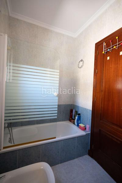 Foto f3105f51-e0f3-48e7-a887-40d6e45f9326. Chalet  independiente en primera línea de playa en Chipiona