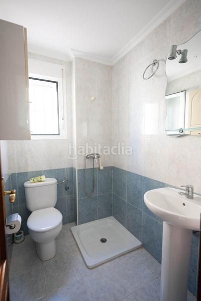 Foto f8082f5e-1e93-413e-99e2-1a60d1975fb7. Chalet  independiente en primera línea de playa en Chipiona