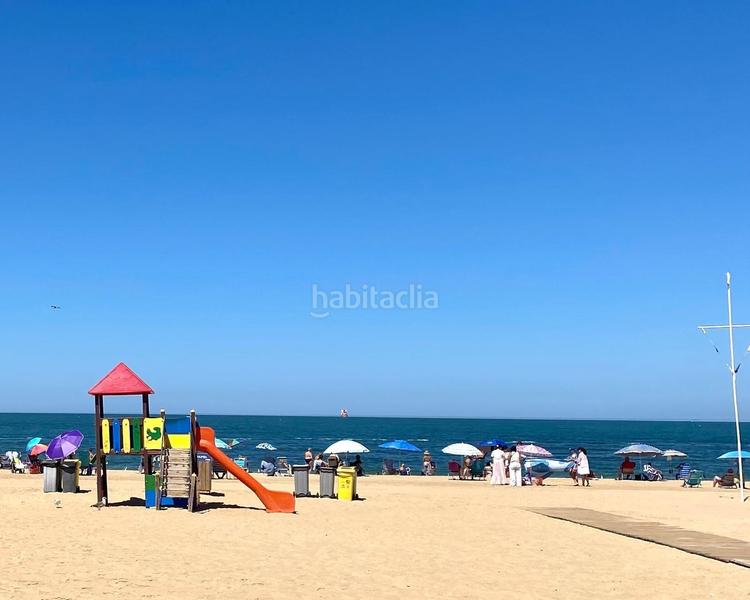 Foto 2a0f2423-582e-4fa5-a9d3-269b2908be0e. Planta baja tu piso junto al mar. en Playa Cruz del Mar Chipiona