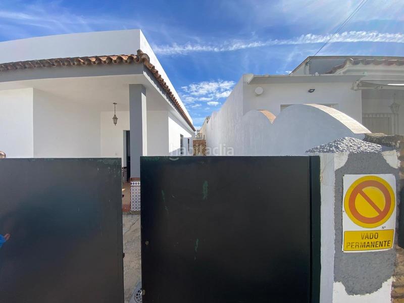 Foto ae2d128f-c5b1-43ef-9806-a09a83f335d1. Haus mit parking in Santuario Chipiona