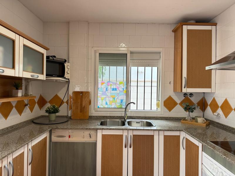 Foto f87d471d-4f8e-4631-8369-c0b2466900c7. Duplex with parking in Bonanza-Avda de Huelva-Barrio Andalucia Sanlúcar de Barrameda