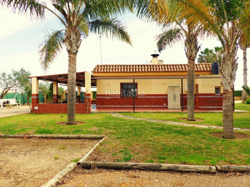 Foto c0a0b199-a4d7-4ac8-9e64-e9205f83ab47. Masia amb aparcament a La Jara Sanlúcar de Barrameda