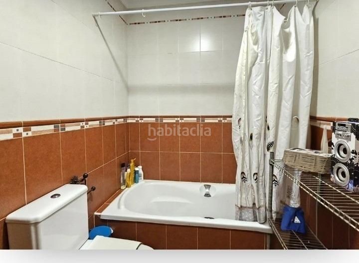 Foto c716499b-9433-42f8-b5dc-bb0e81357e4b. Pis a Centro Chipiona