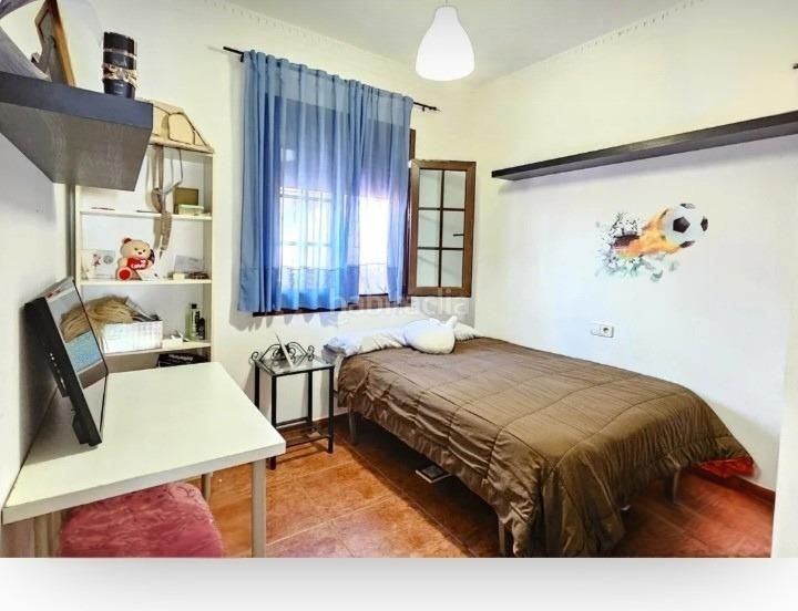 Foto f1269a4d-ae64-4b86-a1e6-8e04af65c18c. Pis a Centro Chipiona