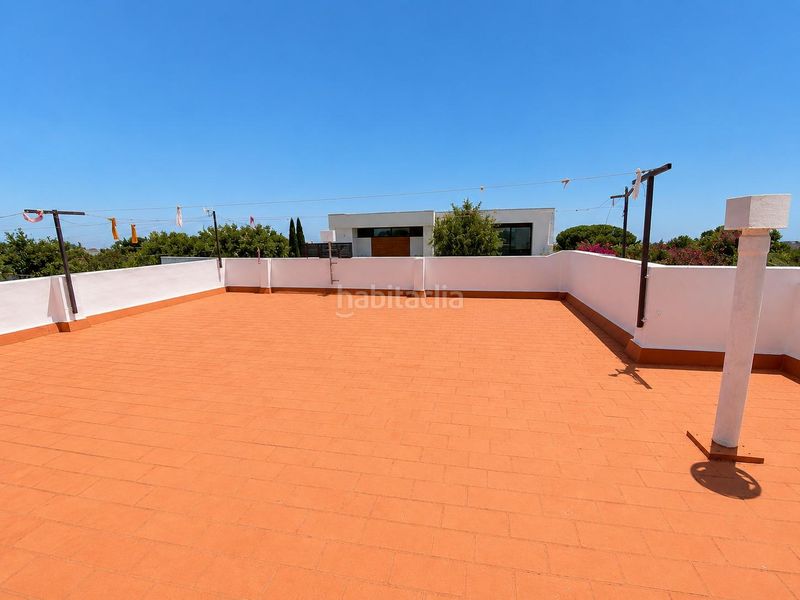Foto afe68f5c-30c8-4a82-a277-51620d797538. Casa a Avenida de Rota Chipiona