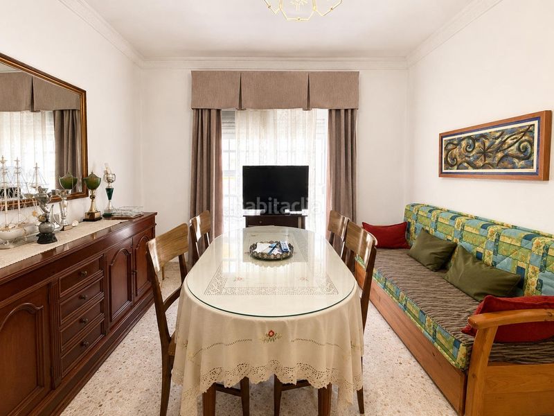Foto e50d4375-dd45-42ae-89b9-f2d0e23891bf. Casa a Avenida de Rota Chipiona