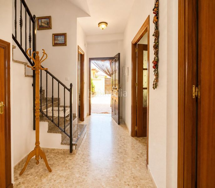 Foto e0278eaf-6f67-432e-860c-5148ae2654d5. Casa amb aparcament a La Laguna Chipiona