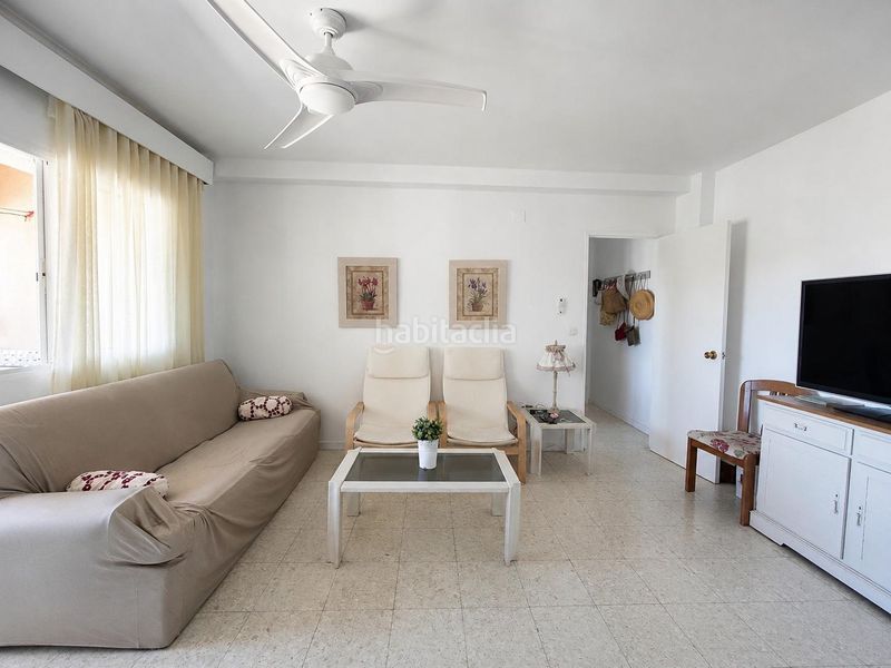 Foto a2c32d3b-0250-4652-b6ee-f4745aa4fbea. Pis a Santuario Chipiona