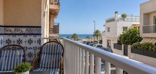 Appartement à Playa de la Regla. La playa de regla a tus pies.