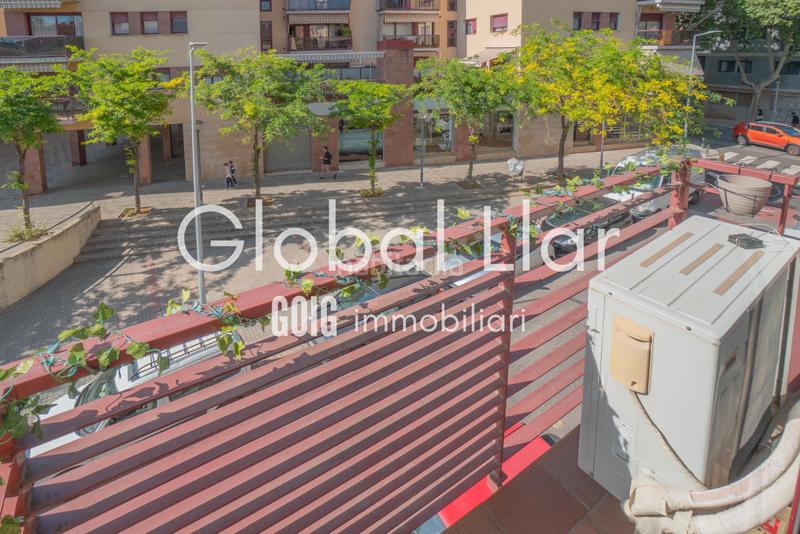 Foto fa5d25a8-cab2-4fcb-a696-0f44e798a388. Pis amb calefacció aparcament a Creu Alta Sabadell