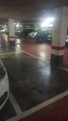 Aparcament cotxe a Carrer de bailn 165. Prctico acceso