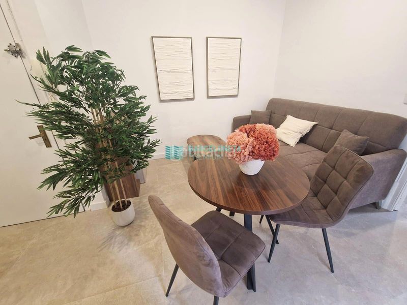 Foto eec2b0f5-6587-4ed9-9cd2-a93b46d71298. Pis a Barceloneta Barcelona
