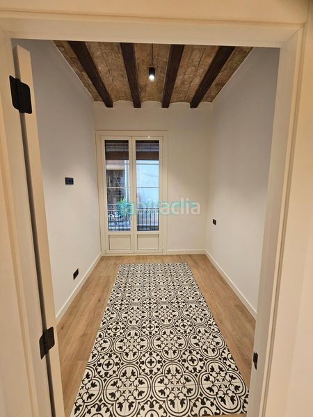 Foto 1cb4a0ab-6d86-4cbc-b790-42b0d001e6b4. Pis a Gòtic Barcelona
