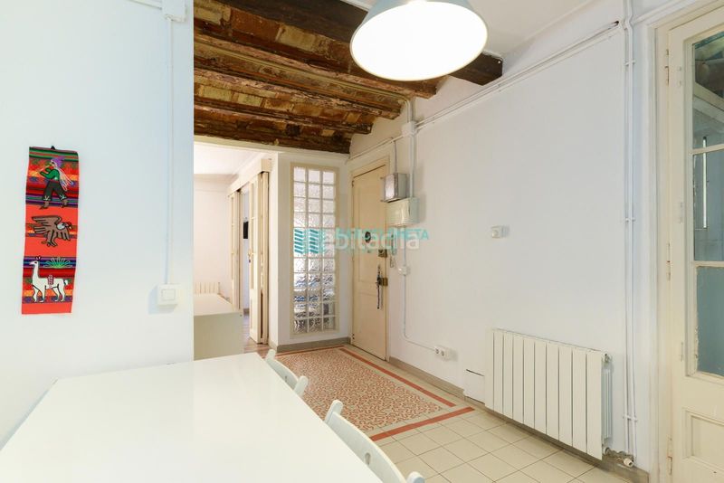 Foto d4836284-f12a-40ff-bad6-b7d92d7863da. Pis a St. Pere - Sta. Caterina - El Born Barcelona